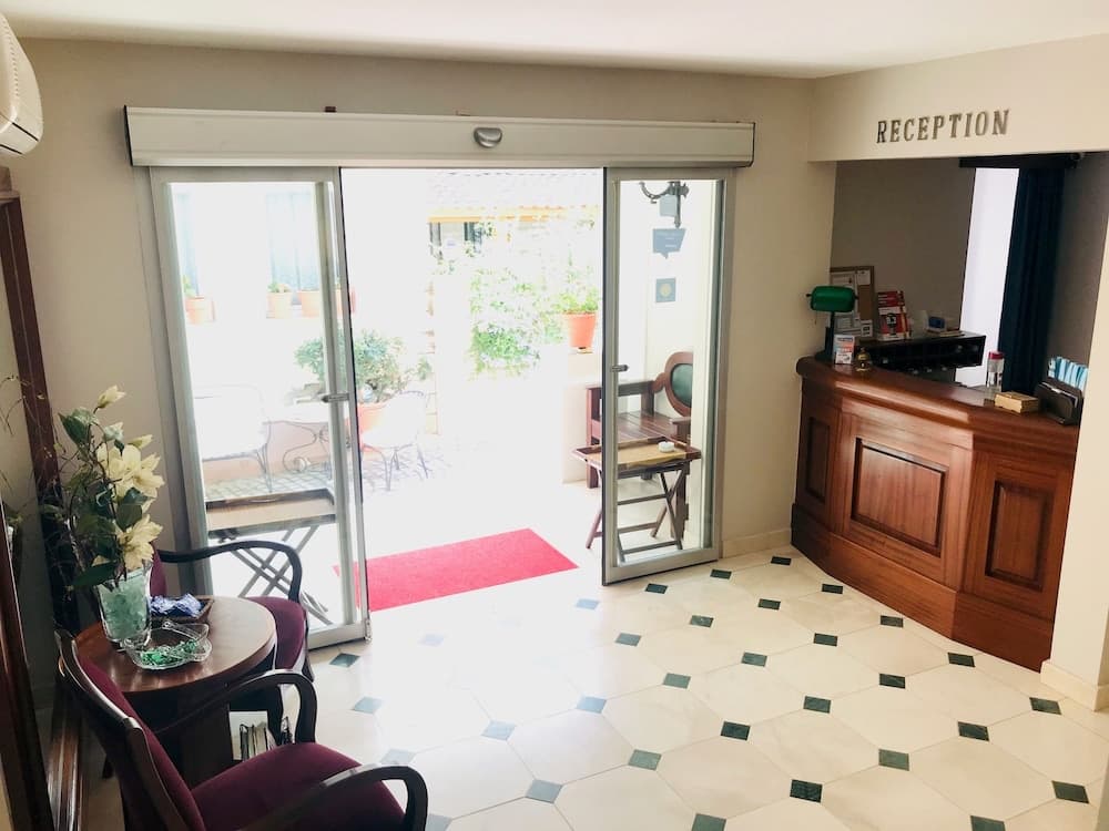 Bay Nihat Lale Otel - Image 2