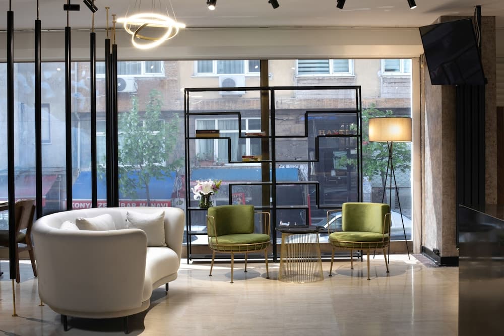 Pianoforte by Febor Otelleri ve Spa - Image 4